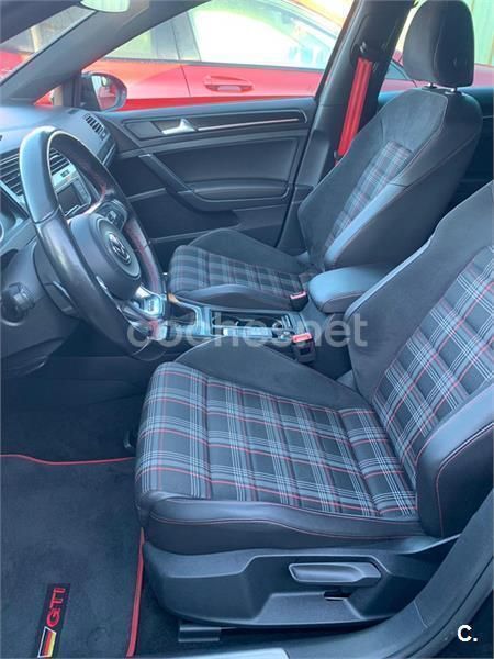 Negro Usado 2016 VW Golf VII GTI Berlina | 25.000 € (Precio justo) - Imagen 1/4