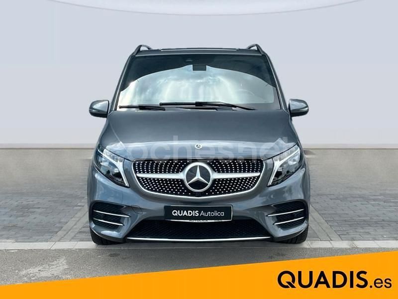 Usado Mercedes V220 Avantgarde 163 CV (119 kW) 2024 Gris / plata Monovolumen