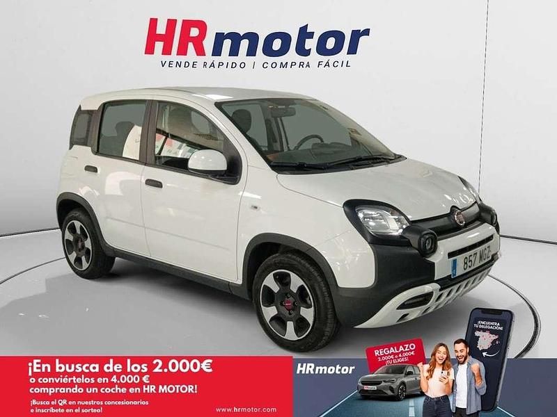 Blanco Usado 2023 Fiat Panda Cross Cross Utilitario | 11.740 € (Un poco caro) - Imagen 1/4