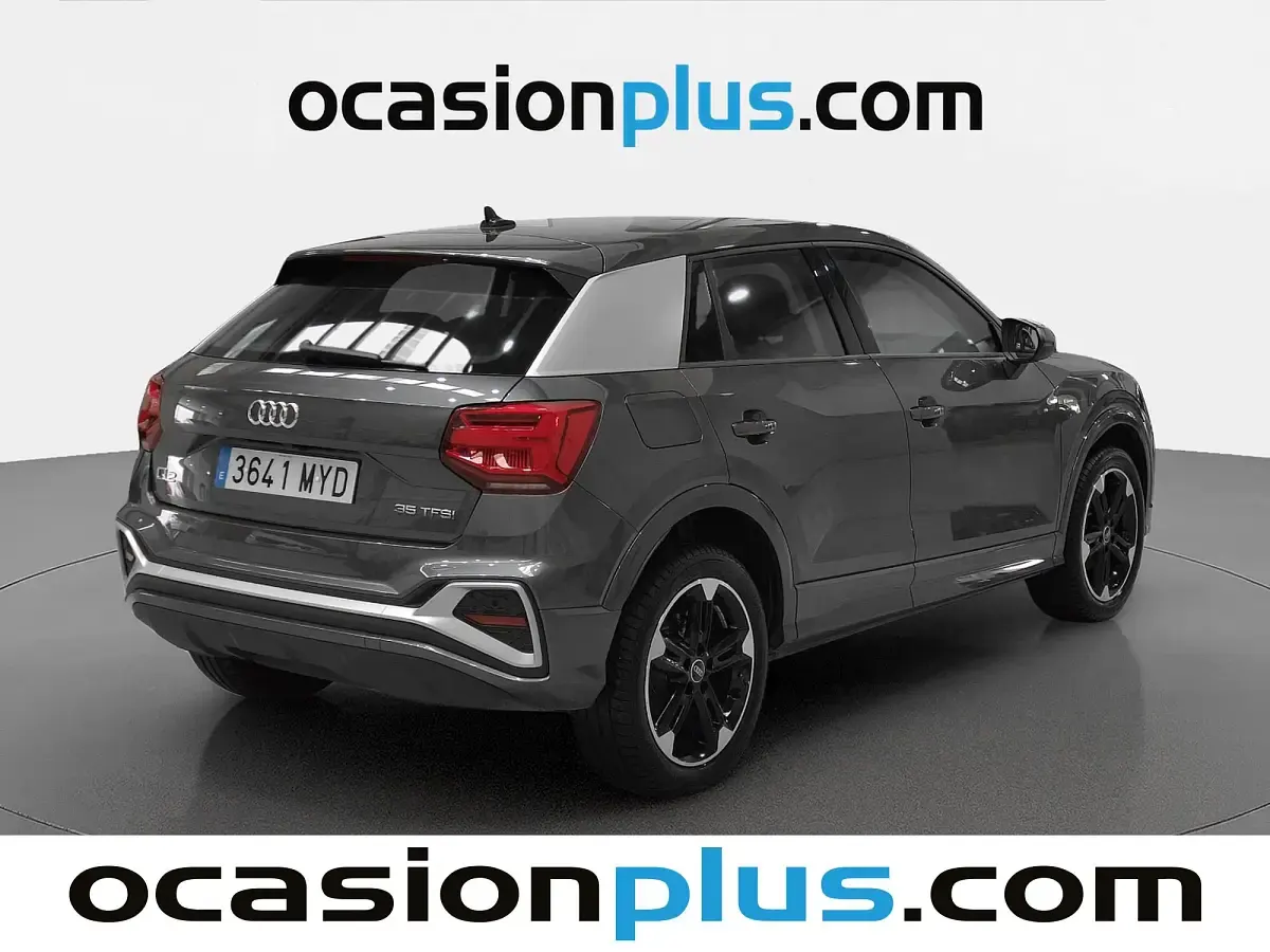 Usado Audi Q2 S-Line 150 CV (110 kW) 2025 Gris SUV