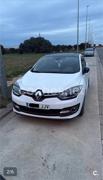 Begagnad Renault Mégane LIMITED 95 HK (69 kW) 2015 Vit Sportkupé