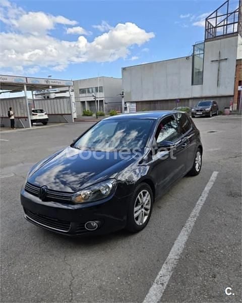 Negro Usado 2009 VW Golf VI Sport Berlina | 6750 € (Buen precio) - Imagen 1/4