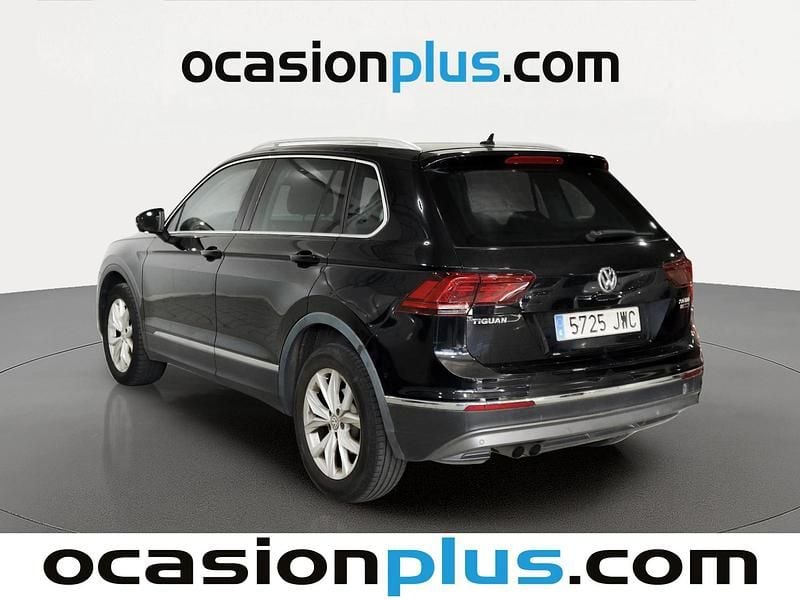 Usado VW Tiguan Sportline 150 CV (110 kW) 2017 Negro SUV
