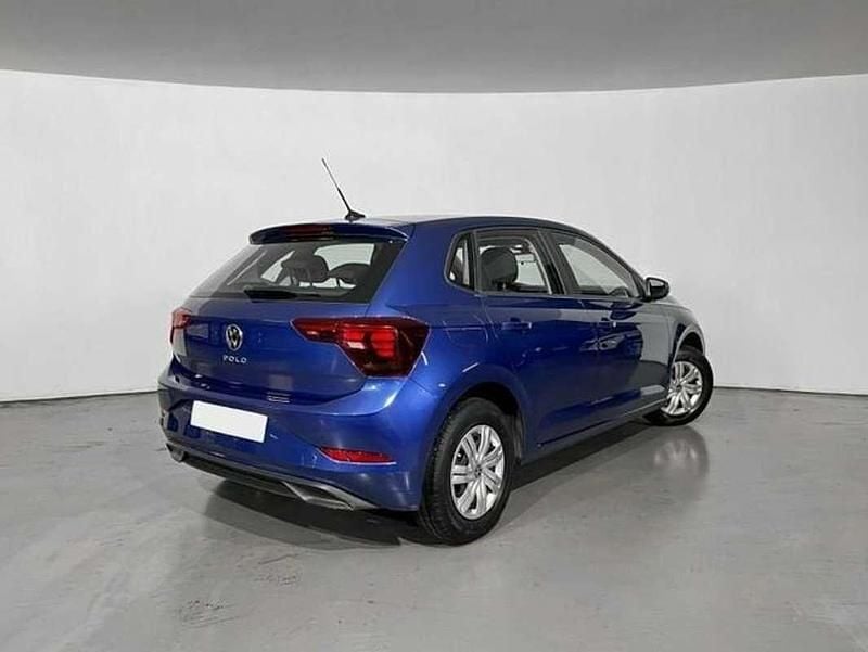 Usado VW Polo Trendline 95 CV (69 kW) 2022 Azul Utilitario