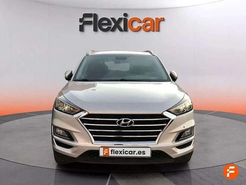 Usado Hyundai Tucson 132 CV (97 kW) 2019 Gris SUV