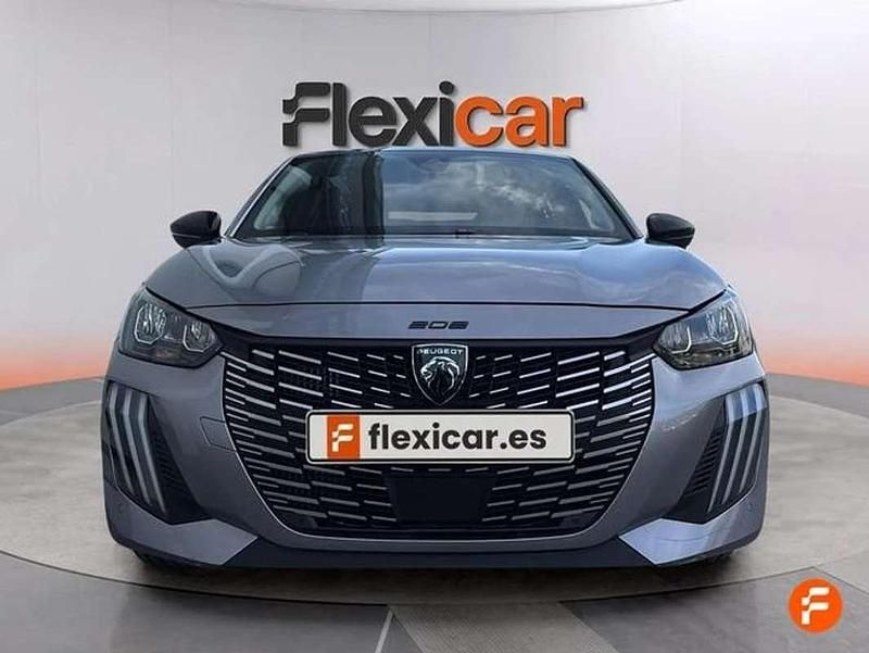 Usado Peugeot 208 Allure 101 CV (74 kW) 2025 Gris Utilitario