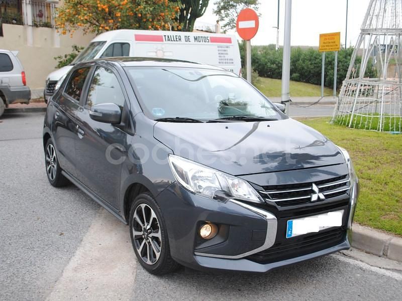 Gris / plata Usado 2023 Mitsubishi Space Star Berlina | 12.500 € (Precio justo) - Imagen 1/4