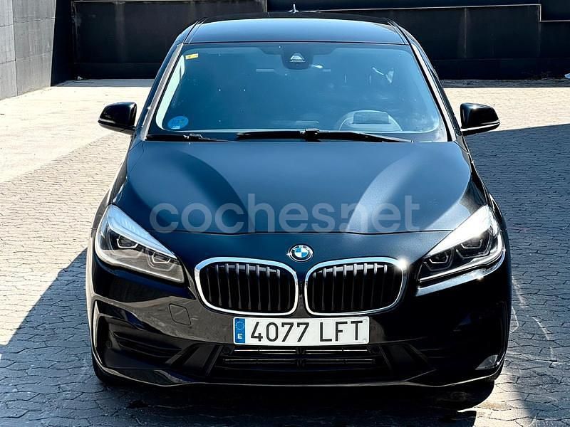 Usado BMW 225 Active Tourer iPerformance 224 CV (164 kW) 2020 Negro Monovolumen