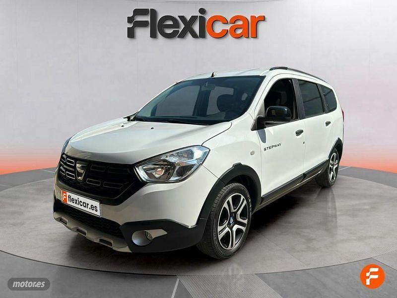 Usado Dacia Lodgy 115 CV (84 kW) 2021 Blanco Monovolumen