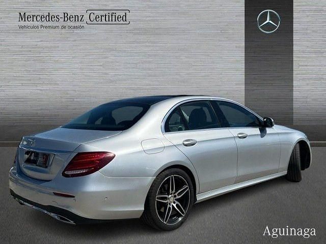 Usado Mercedes E220 194 CV (142 kW) 2017 Plata iridio