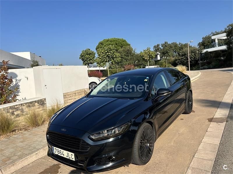 Usado Ford Mondeo Titanium 150 CV (110 kW) 2016 Negro Berlina