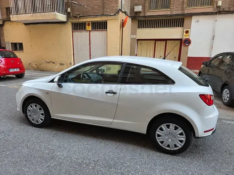 Occasion Seat Ibiza SC Ecomotive 75 PK (55 kW) 2014 Wit Hatchback