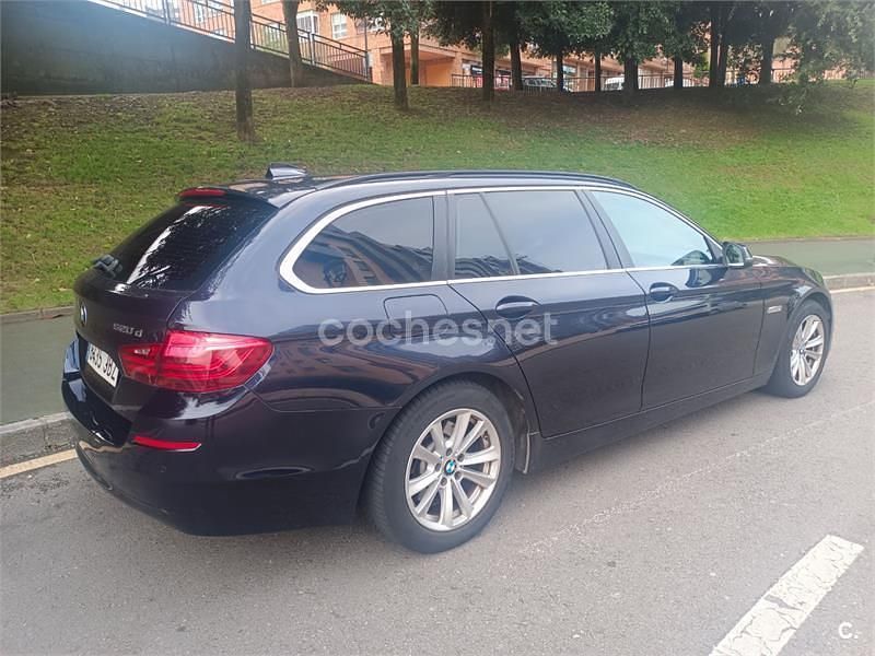 Usado BMW 520 Comfort Edition 184 CV (135 kW) 2015 Azul Familiar