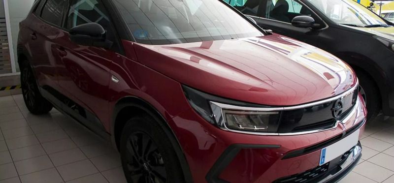 Karmin red Usado 2022 Opel Grandland X GS Line SUV | 30.000 € (Caro) - Imagen 1/4