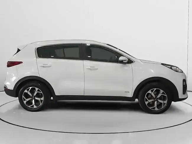 Usado Kia Sportage 150 CV (110 kW) 2022 Blanco SUV