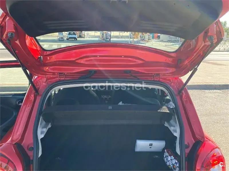 Usado Smart ForFour 90 CV (66 kW) 2019 Rojo Utilitario