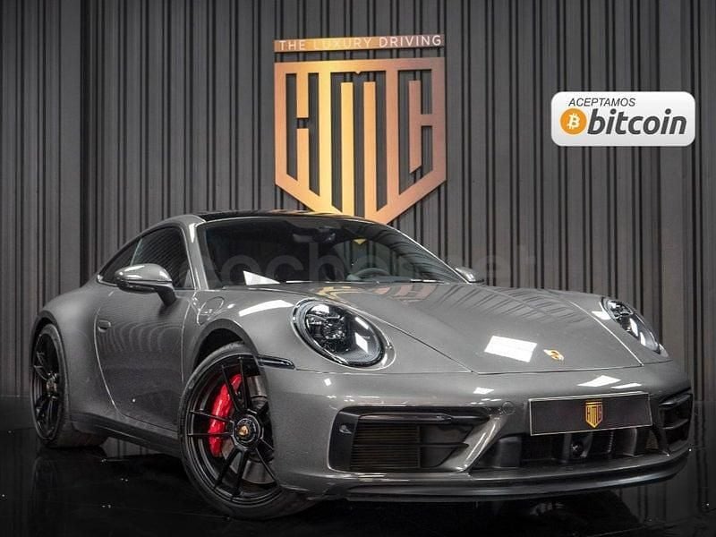 Usado Porsche 911 Carrera 4 GTS 480 CV (353 kW) 2023 Gris / plata Coupe