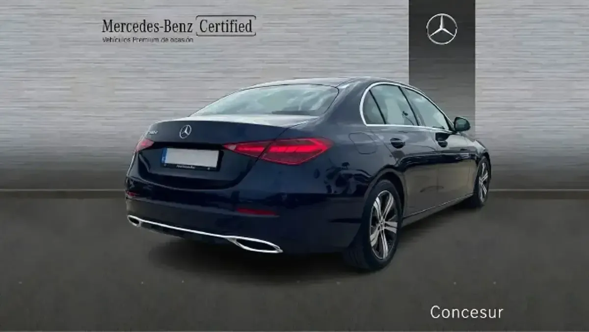 Usado Mercedes C200 163 CV (119 kW) 2022 Azul Berlina