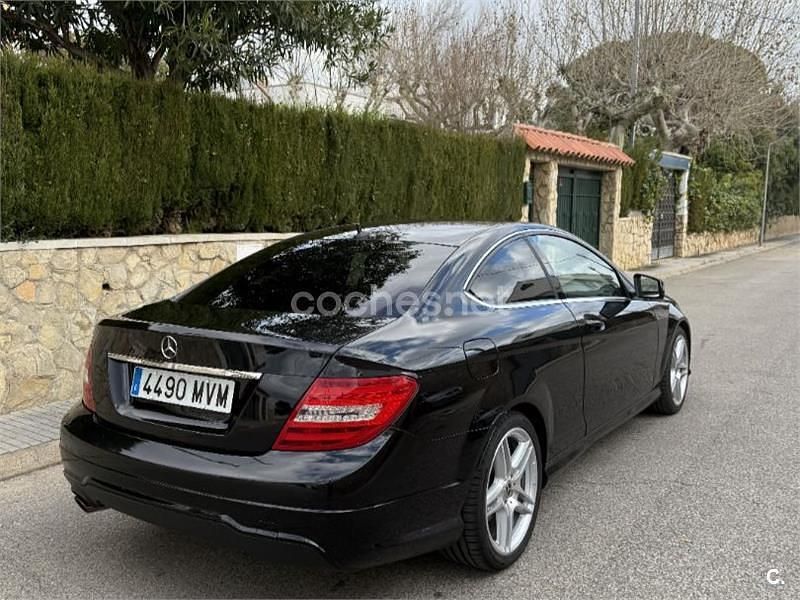 Usado Mercedes C250 204 CV (150 kW) 2013 Negro Coupe