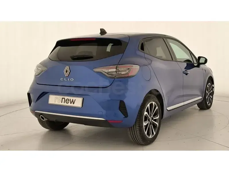 Usado Renault Clio V Techno 100 CV (73 kW) 2025 Azul Berlina
