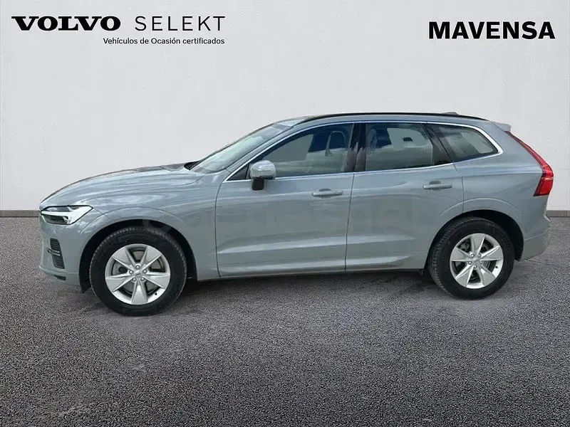 Usado Volvo XC60 Core 197 CV (144 kW) 2024 Gris / plata SUV