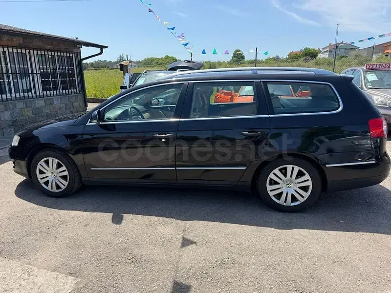 Usado VW Passat Highline 170 CV (125 kW) 2008 Negro Familiar
