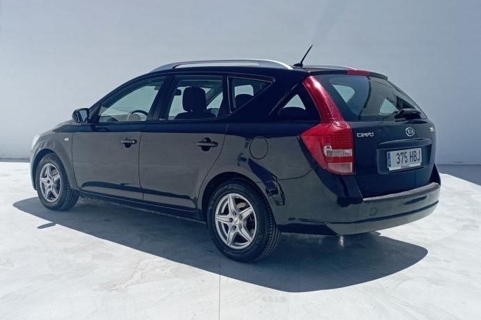 Usado Kia Ceed Sportswagon Active 116 CV (85 kW) 2011 Familiar