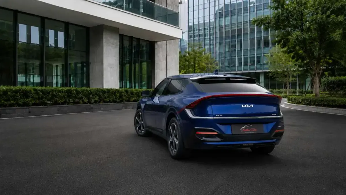 Usado Kia EV6 GT-Line 239 kW (325 CV) 2022 Azul SUV