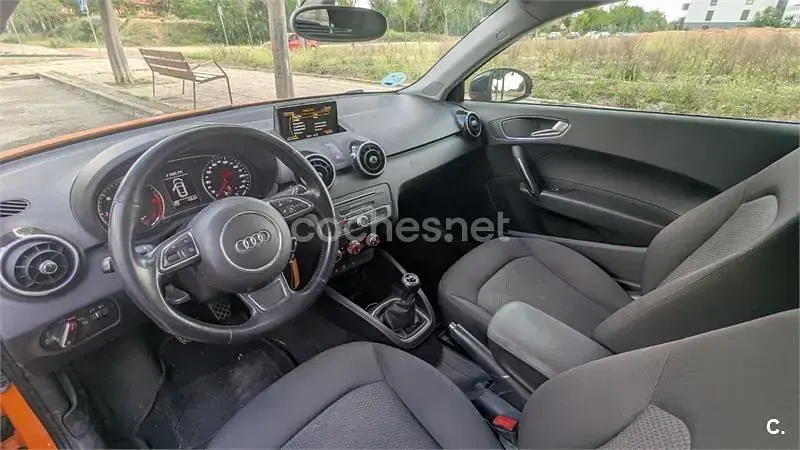 Usado Audi A1 116 CV (85 kW) 2016 Naranja Utilitario