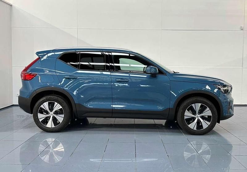 Usado Volvo XC40 Core 129 CV (94 kW) 2025 Azul SUV