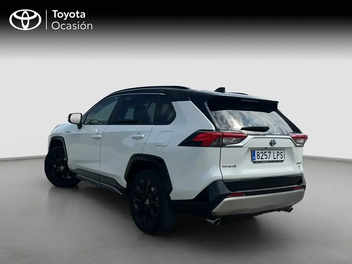 Usado Toyota RAV4 Style 218 CV (160 kW) 2021 Otro SUV