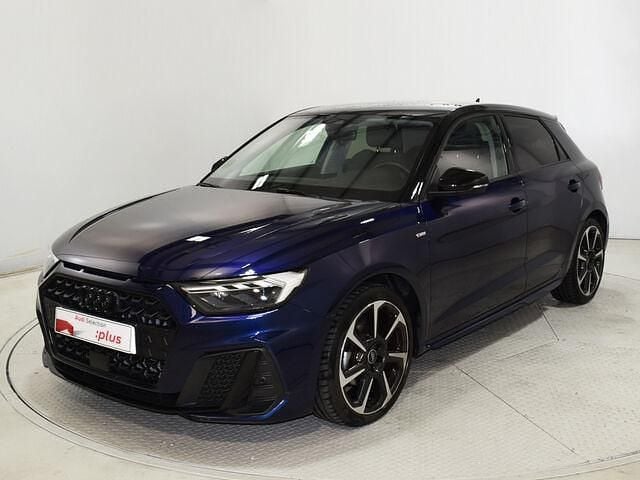 Usado Audi A1 Black Edition 116 CV (85 kW) 2025 Azul SUV