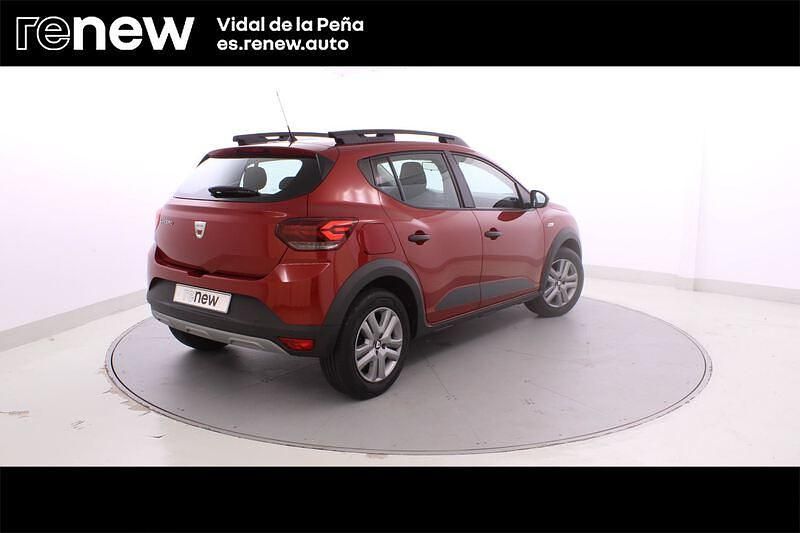Usado Dacia Sandero Essentiel 101 CV (74 kW) 2021 Rojo Berlina