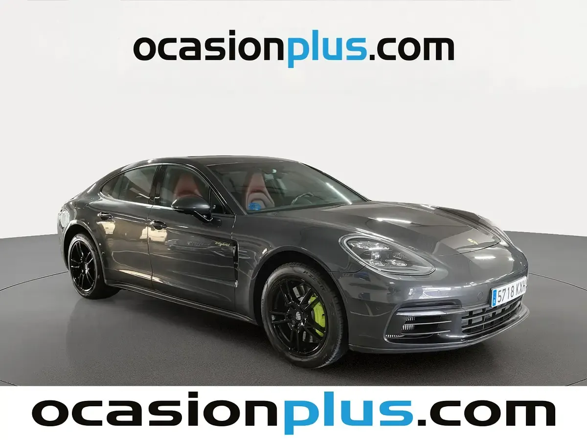 Usado Porsche Panamera 462 CV (339 kW) 2019 Gris