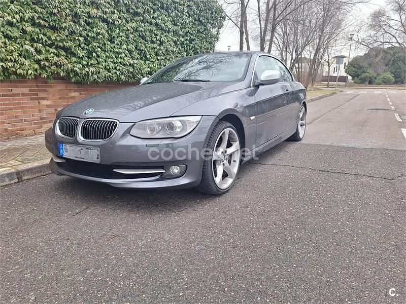 Usado BMW 330 Cabriolet 245 CV (180 kW) 2012 Gris / plata Descapotable