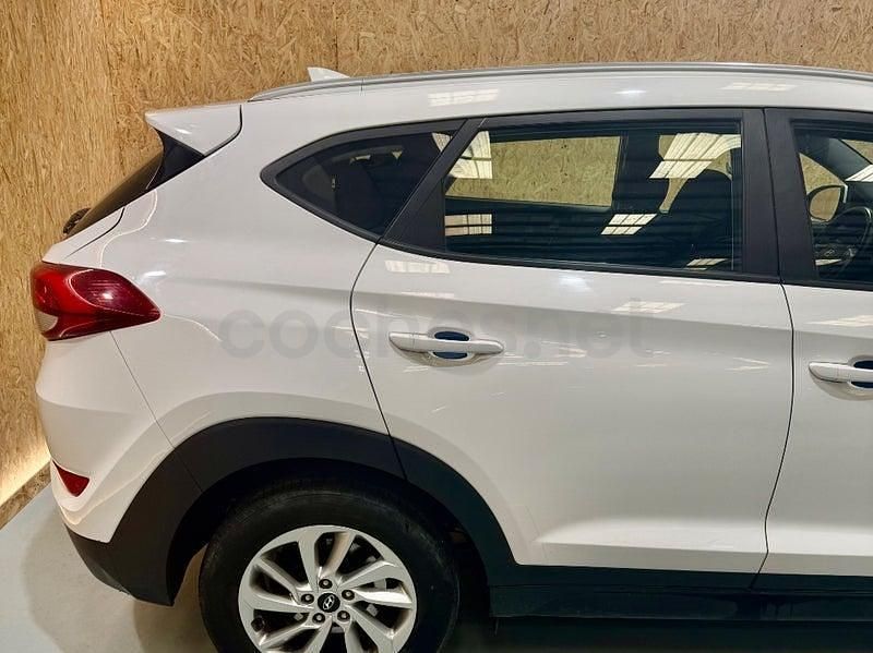 Usado Hyundai Tucson 132 HP (97 kW) 2018 Branco SUV