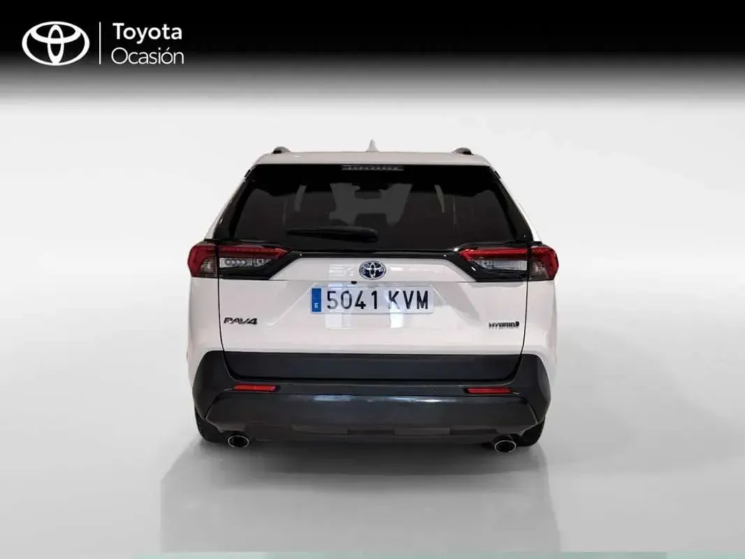 Usado Toyota RAV4 Advance 218 CV (160 kW) 2019 Blanco SUV