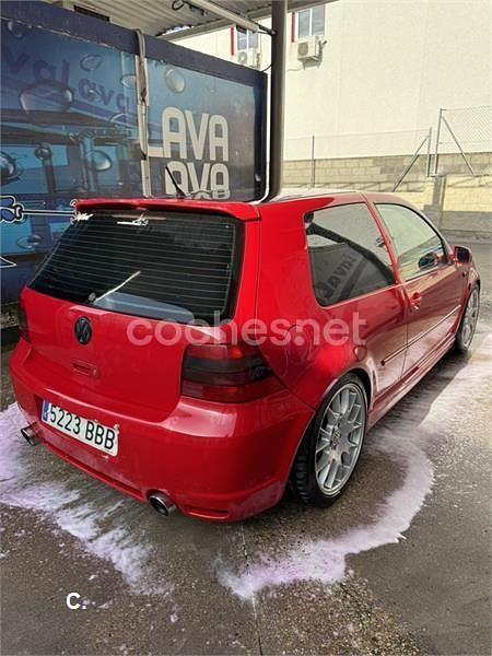 Usado VW Golf IV GTI 150 CV (110 kW) 2000 Rojo Berlina