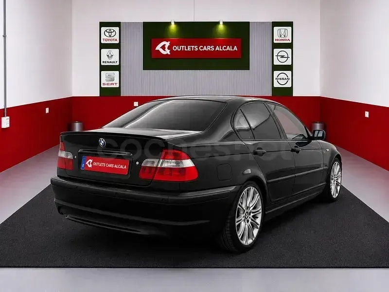 Usado BMW 330 Comfort Edition 184 CV (135 kW) 2002 Negro Berlina