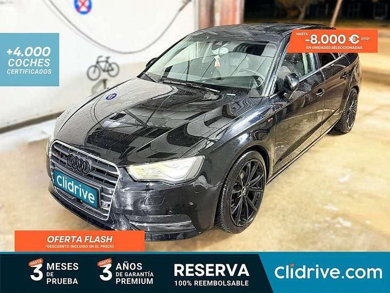 Usado Audi A3 Sportback Ambiente 150 CV (110 kW) 2014 Negro Utilitario