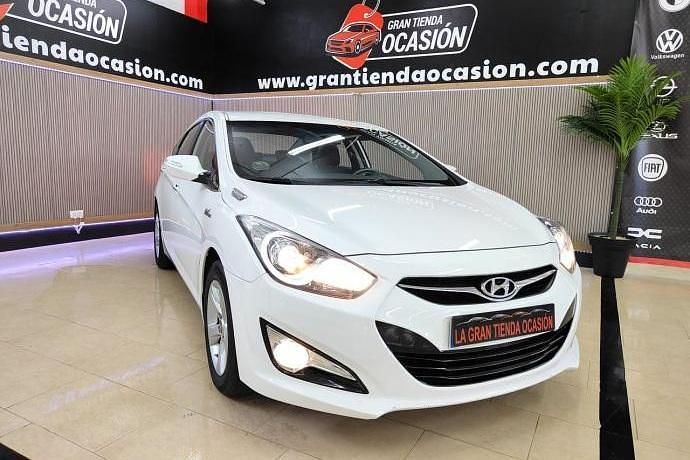 Usado Hyundai i40 GLS 116 CV (85 kW) 2012 Blanco Berlina