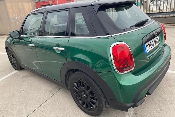 Usado Mini Cooper 137 CV (100 kW) 2023 Verde Utilitario