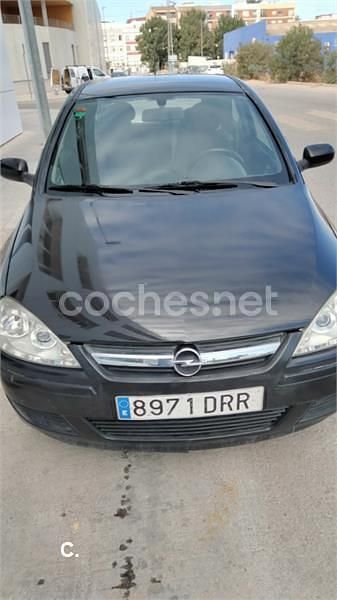 Negro Usado 2005 Opel Corsa Enjoy Berlina | 2700 € (Precio justo) - Imagen 1/4