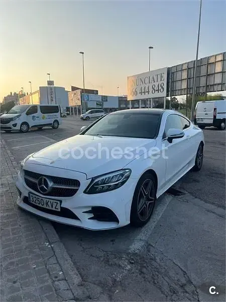 Usado Mercedes 220 170 CV (125 kW) 2019 Blanco Coupe