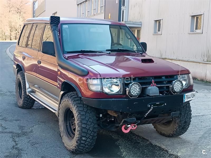 Usado Mitsubishi Montero 125 CV (91 kW) 1999 Granate SUV