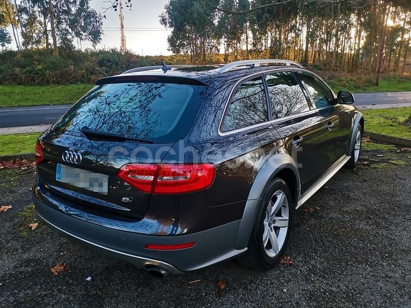 Usado Audi A4 Allroad S-Line 211 CV (155 kW) 2013 Gris / plata Familiar