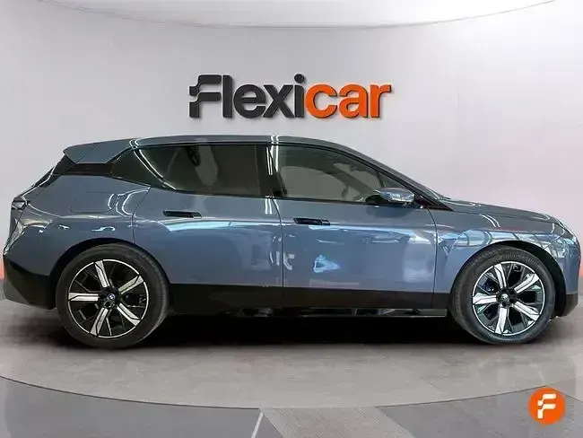 Usado BMW iX 239 kW (326 CV) 2023 Gris SUV
