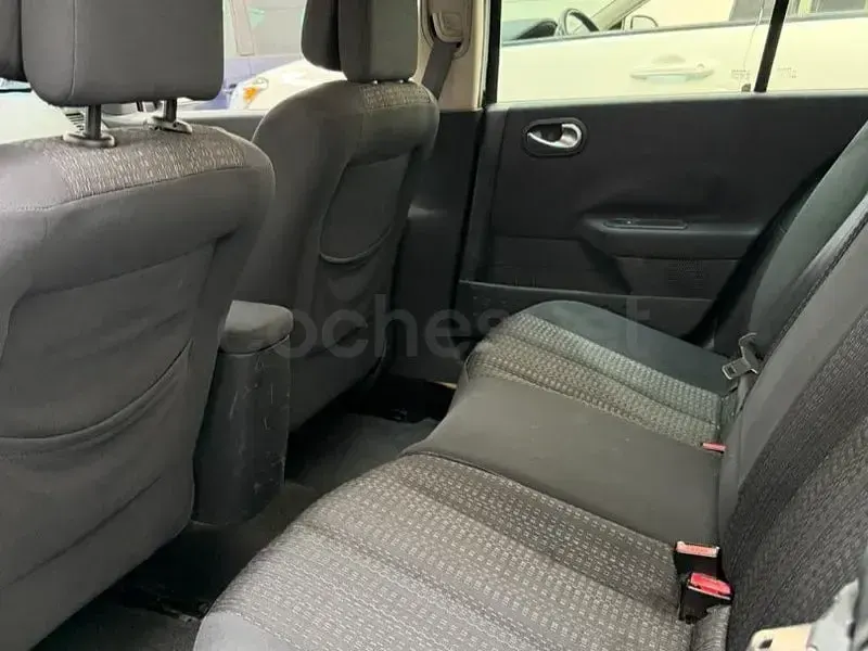 Usado Renault Mégane Business 105 CV (77 kW) 2007 Negro Berlina