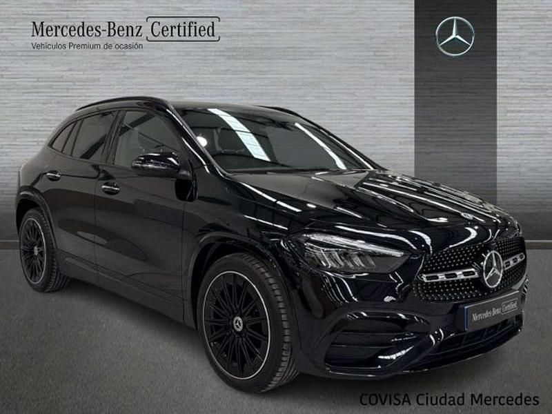 Usado Mercedes GLA200 150 CV (110 kW) 2025 SUV