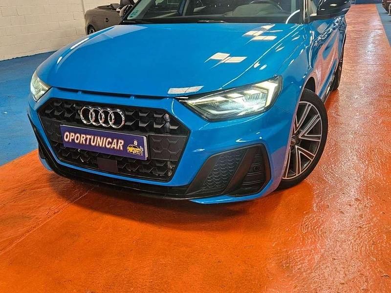 Usado Audi A1 Sportback S-Line 116 CV (85 kW) 2018 Azul Utilitario